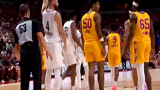 IM体育官方网站-鹈鹕球员在比赛中心情不稳表现不佳