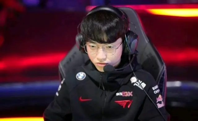 IM体育动画直播通道-EDG强势XL，Keria绝境逆转