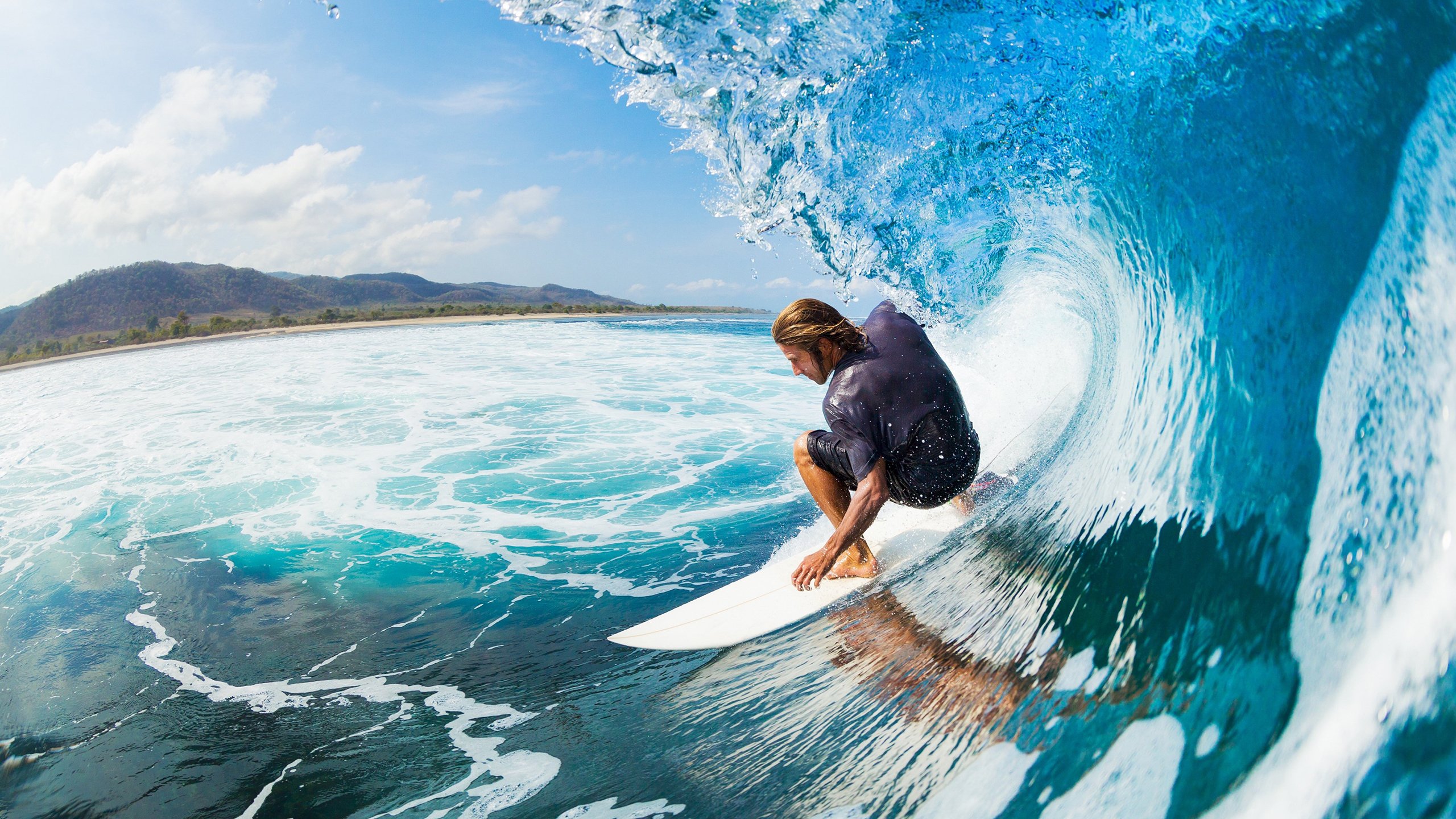 爵士主场力克尼克斯，布克关键节点连续得分锁定胜局