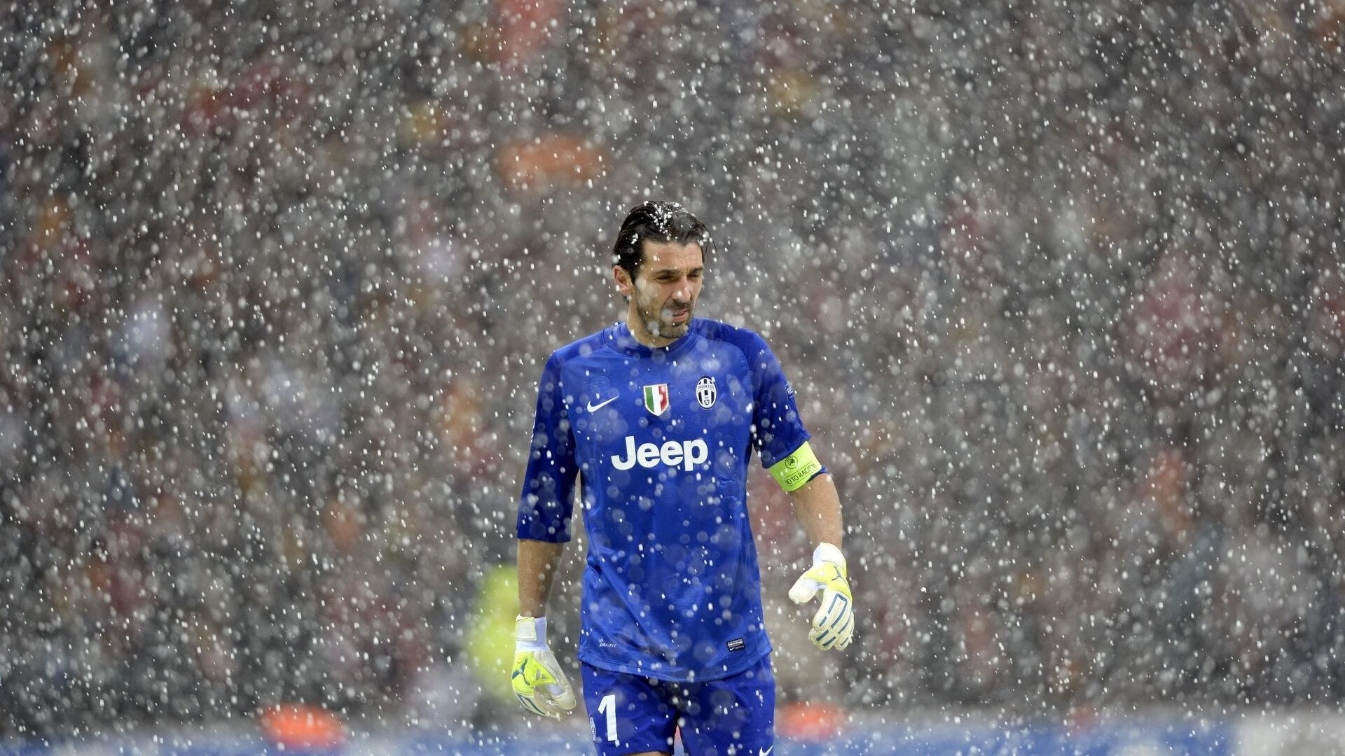 IM体育在线注册-芬兰强势晋级巴黎，凯恩关键节点连续得分，北欧铁骑的战术革命与领袖价值